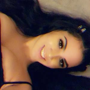 Meet your Posher, Alexandra